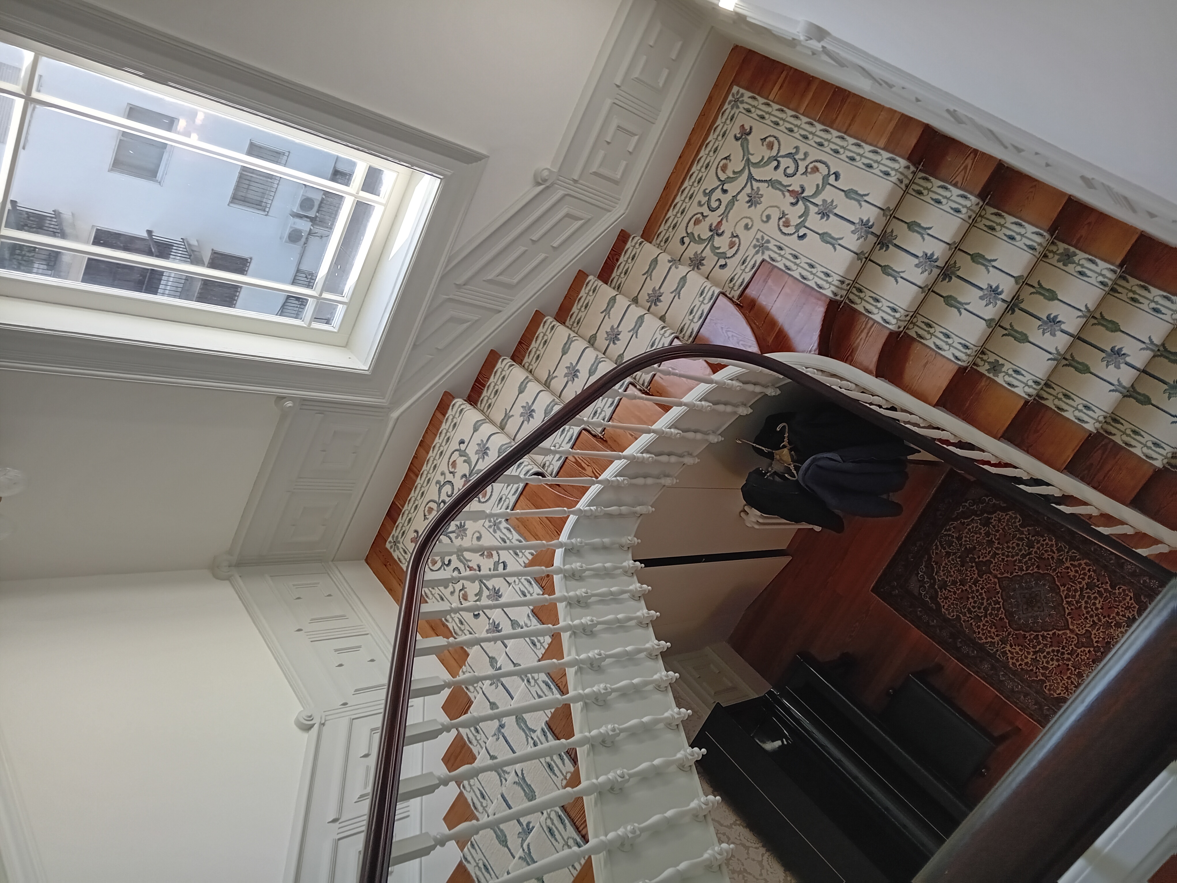 A peça no seu lugar, integrada na casa
