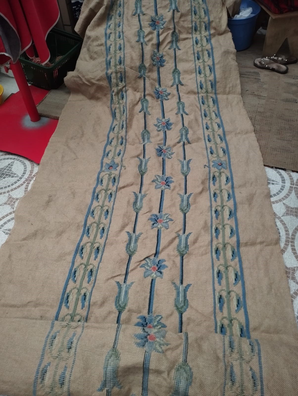 A bordar passadeira de Arraiolos